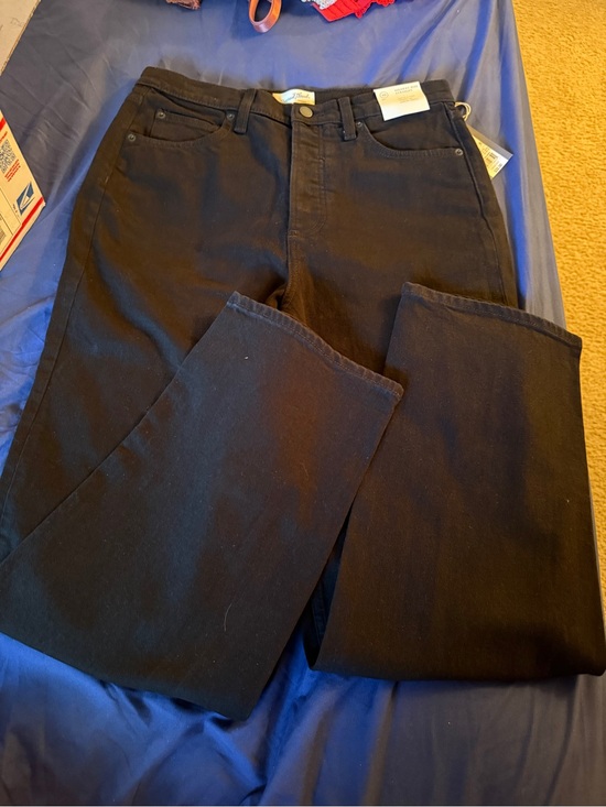 Universal Thread Denim - Universal Thread women  Black Relaxed Straight Jeans size 10